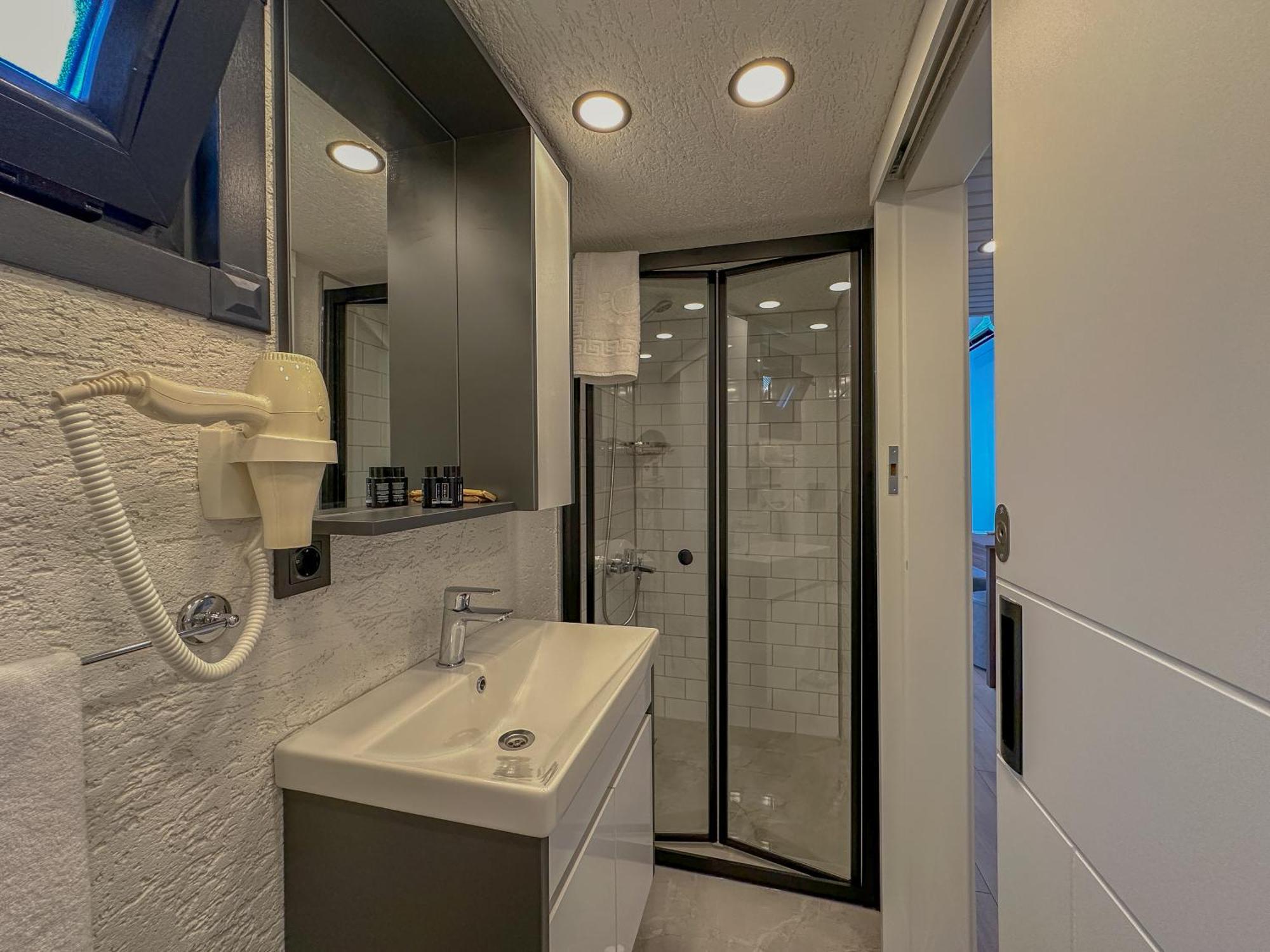 Baronet Tiny House Butik Otel Kadikoy  Eksteriør billede